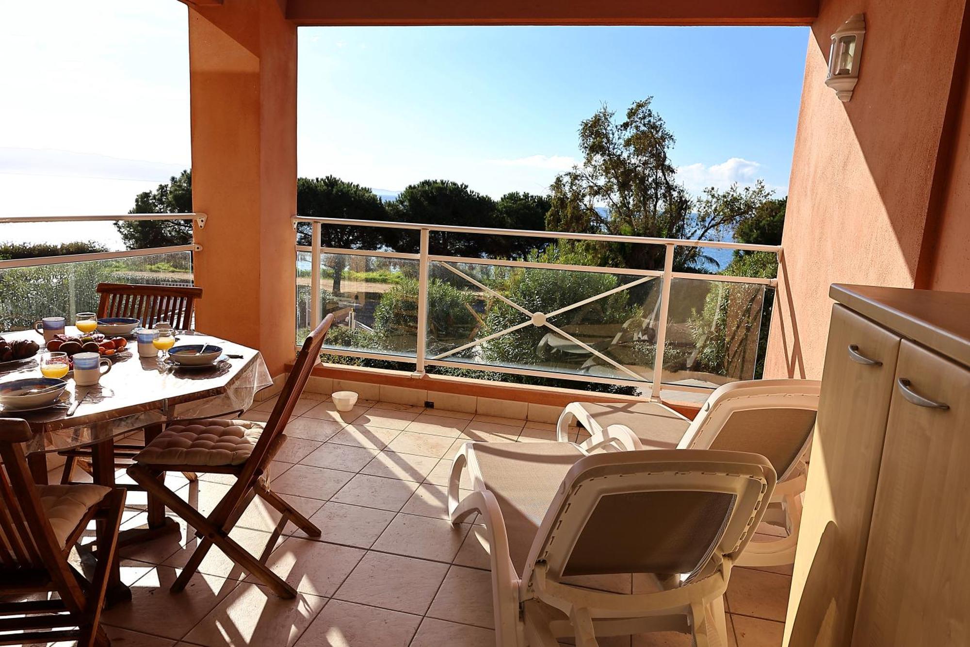 Superbe T2 Vue Mer - Piscine & Plage A 100M Ajaccio  Exterior photo